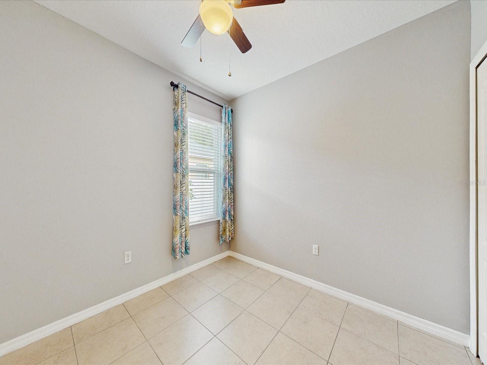 Image 19 of 33 For 1156 Brenton Manor Drive