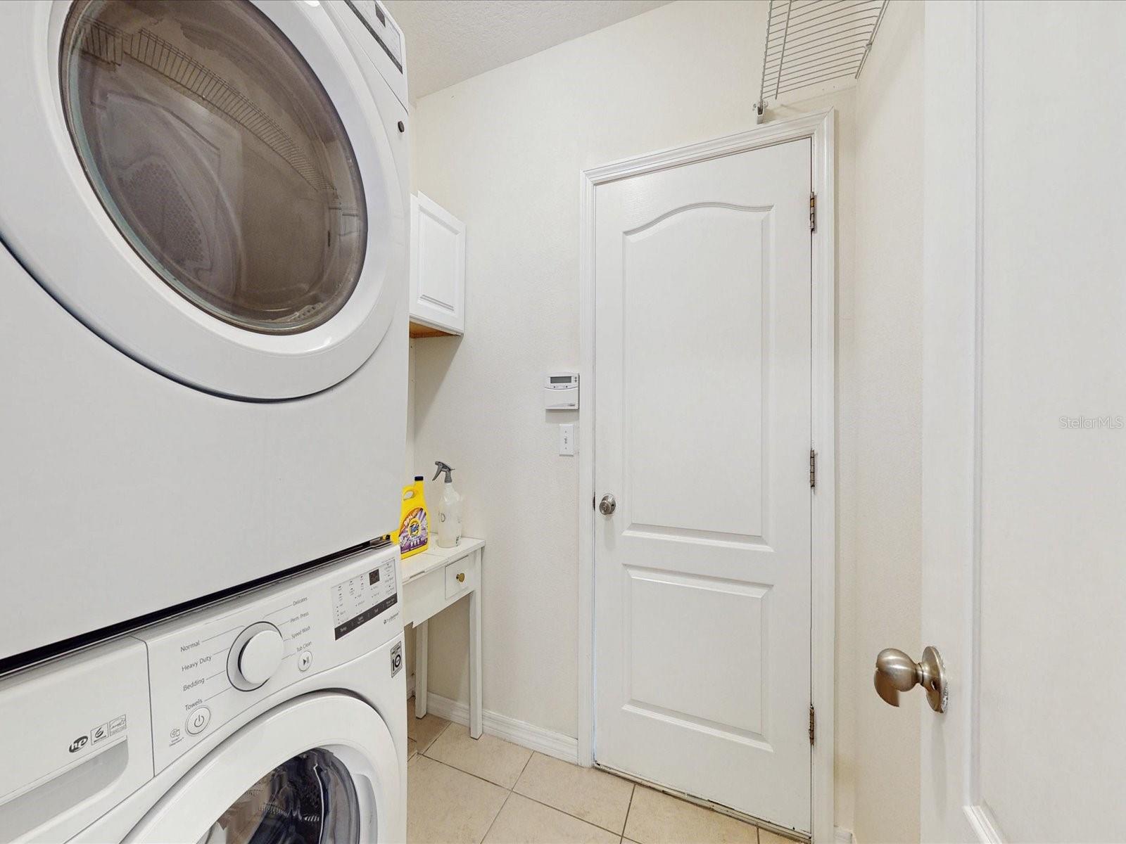 Image 22 of 33 For 1156 Brenton Manor Drive