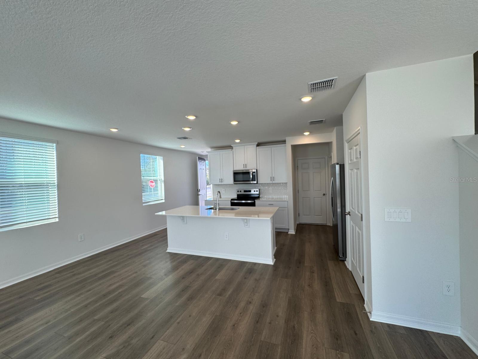 Image 5 of 24 For 4552 Burrowing Owl Loop