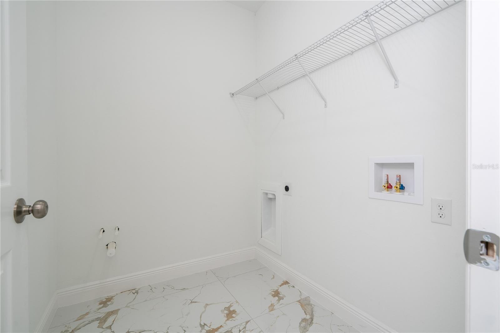 Image 34 of 68 For 355 Villa Sorrento Circle