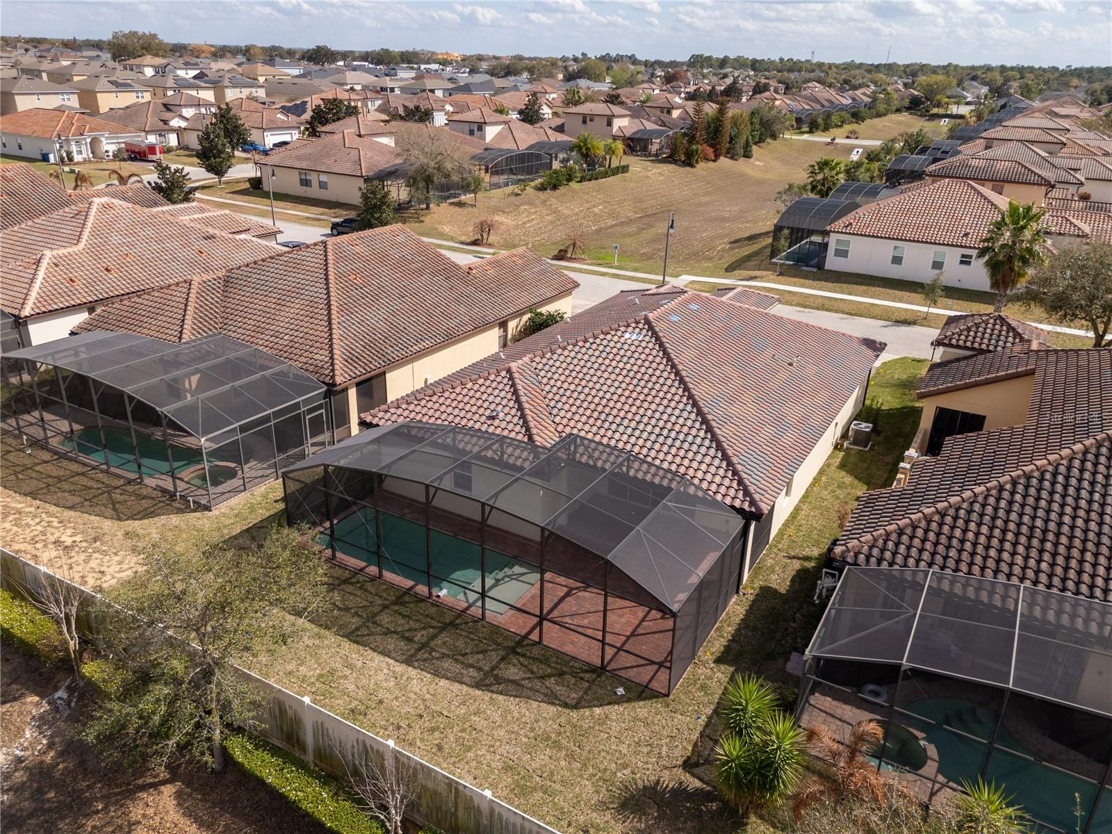 Image 5 of 68 For 355 Villa Sorrento Circle