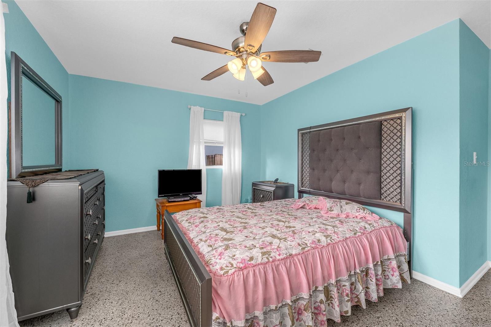 Image 15 of 35 For 8312 Mara Vista Court