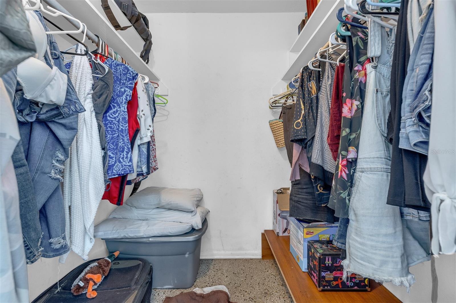 Image 20 of 35 For 8312 Mara Vista Court