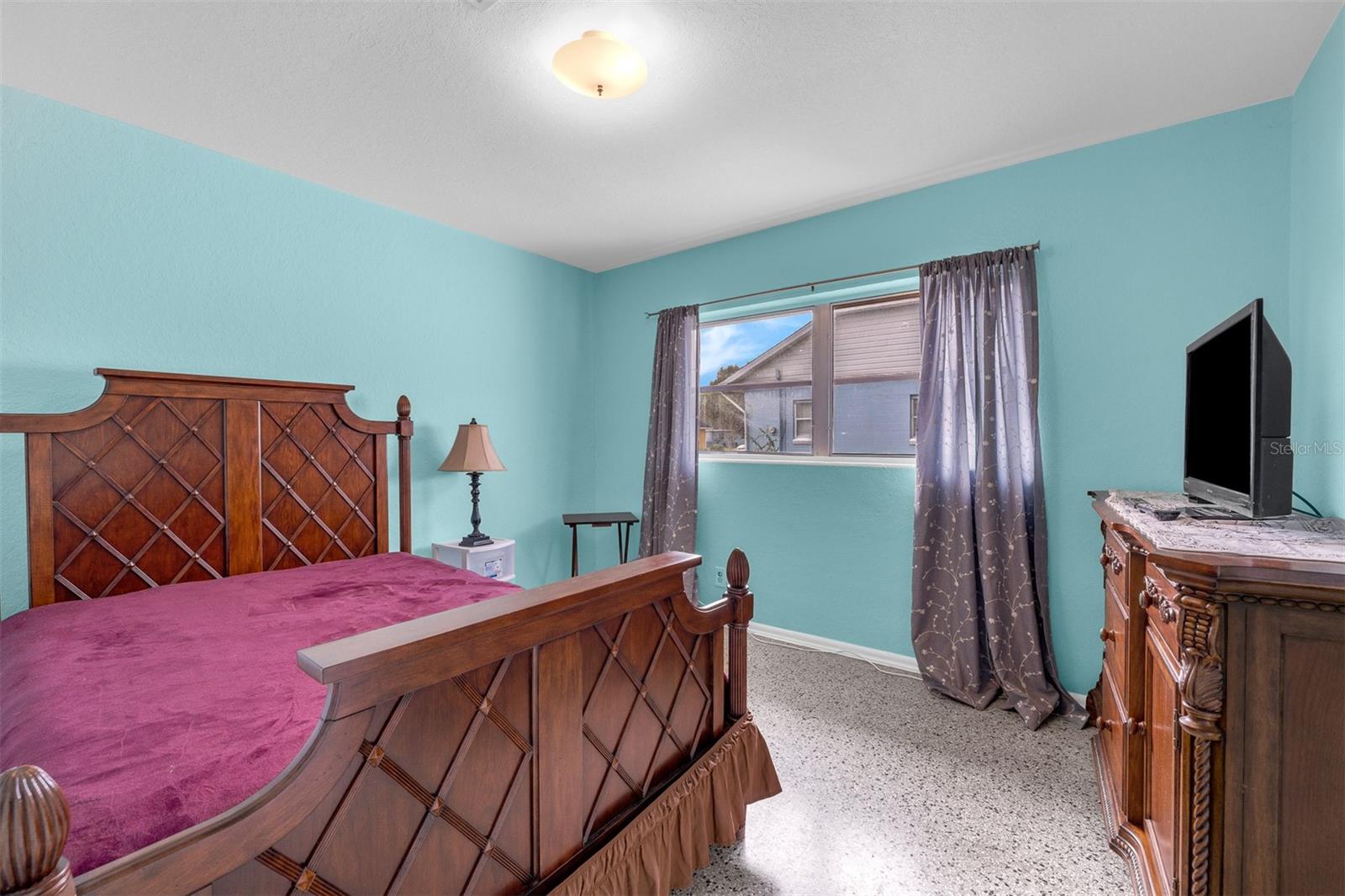 Image 24 of 35 For 8312 Mara Vista Court