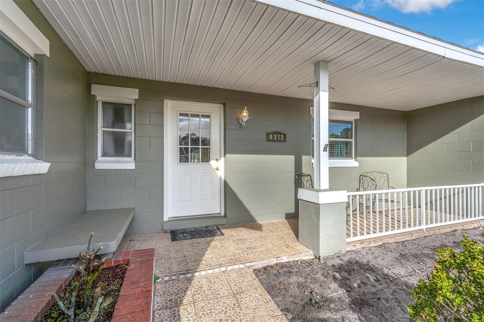 Image 4 of 35 For 8312 Mara Vista Court