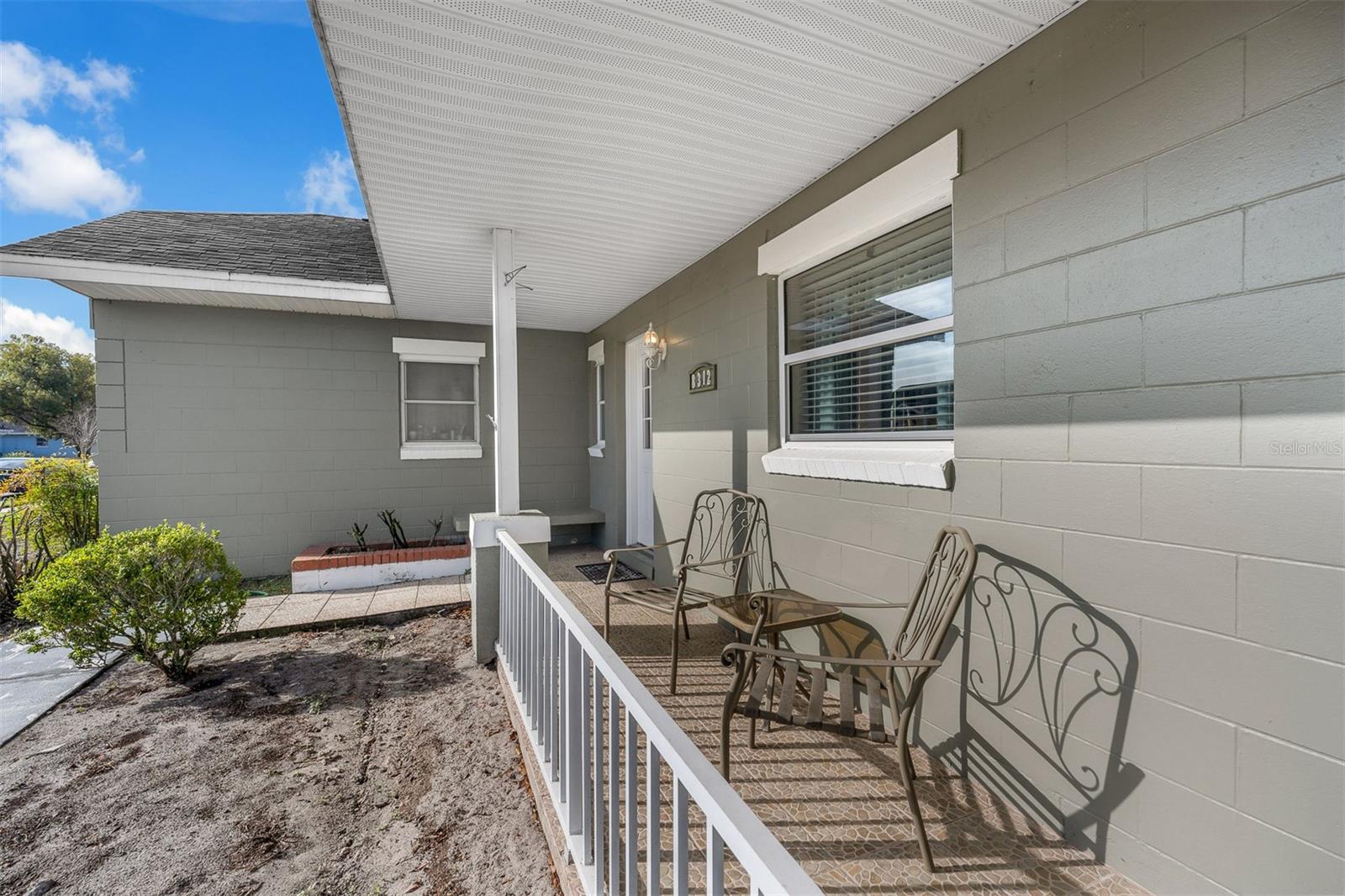 Image 5 of 35 For 8312 Mara Vista Court