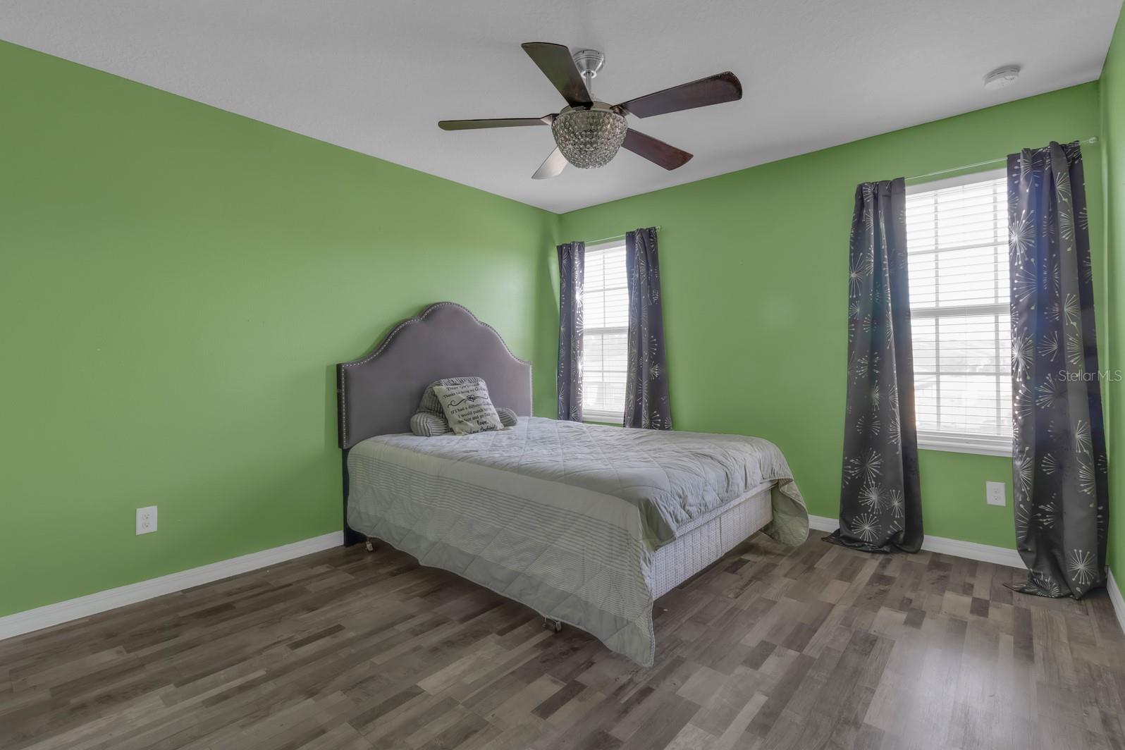 Image 22 of 40 For 1930 Kettle Creek Drive