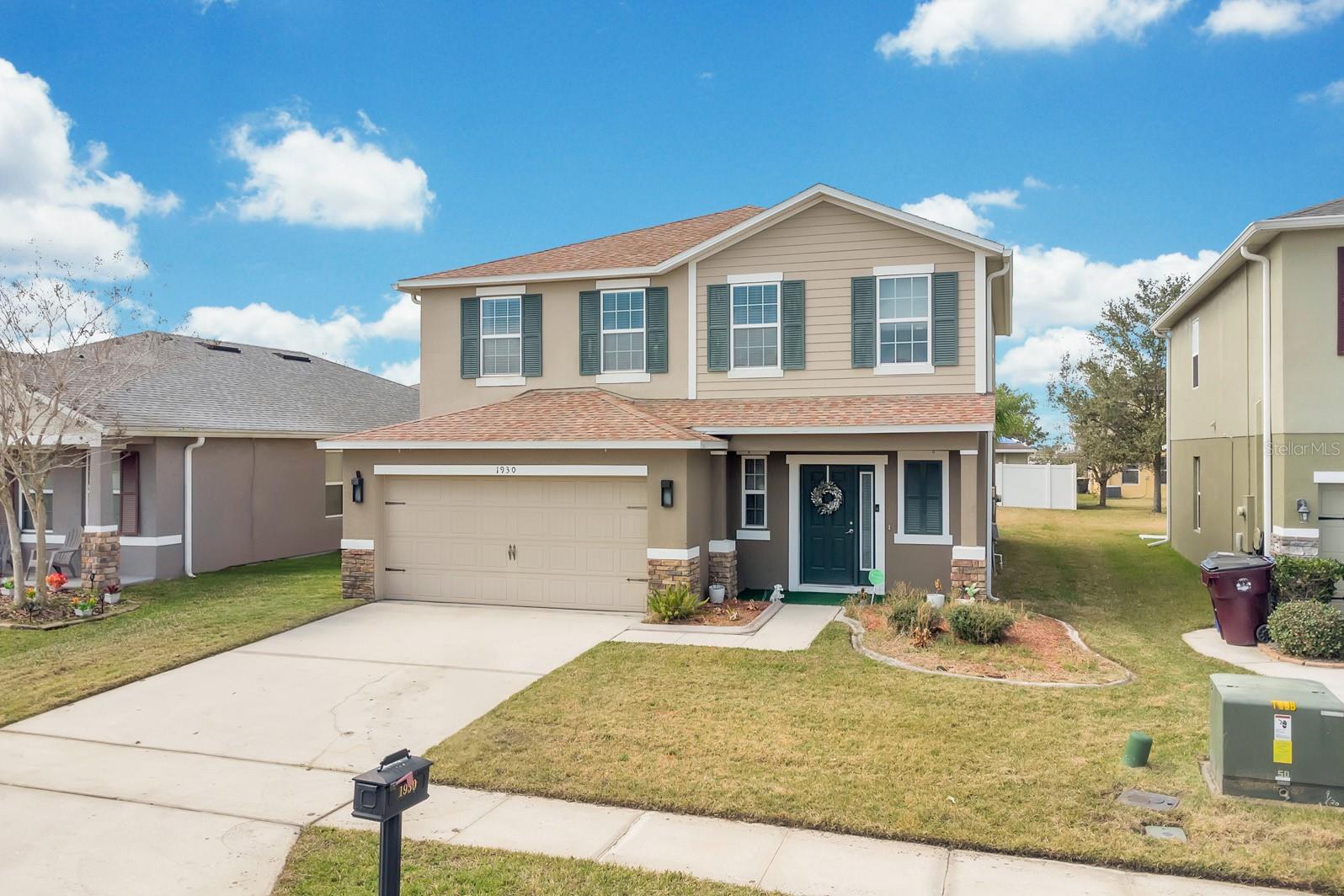 Image 4 of 40 For 1930 Kettle Creek Drive