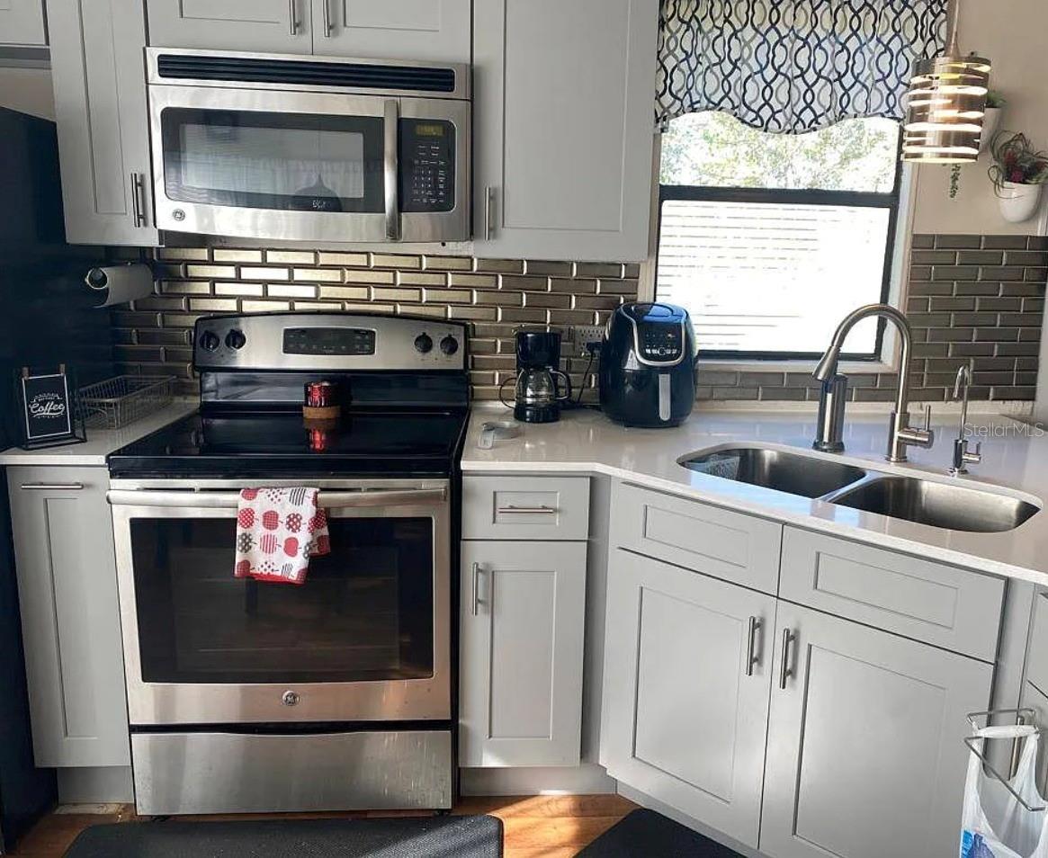 Image 4 of 16 For 48 Butler Blvd Butler Blvd W