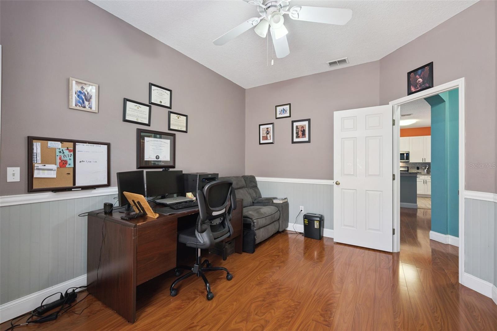 Image 13 of 25 For 2862 Aloma Oaks Drive