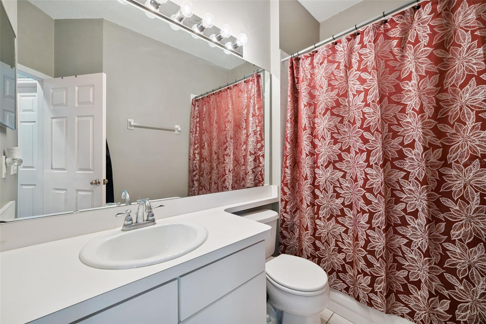 Image 16 of 25 For 2862 Aloma Oaks Drive