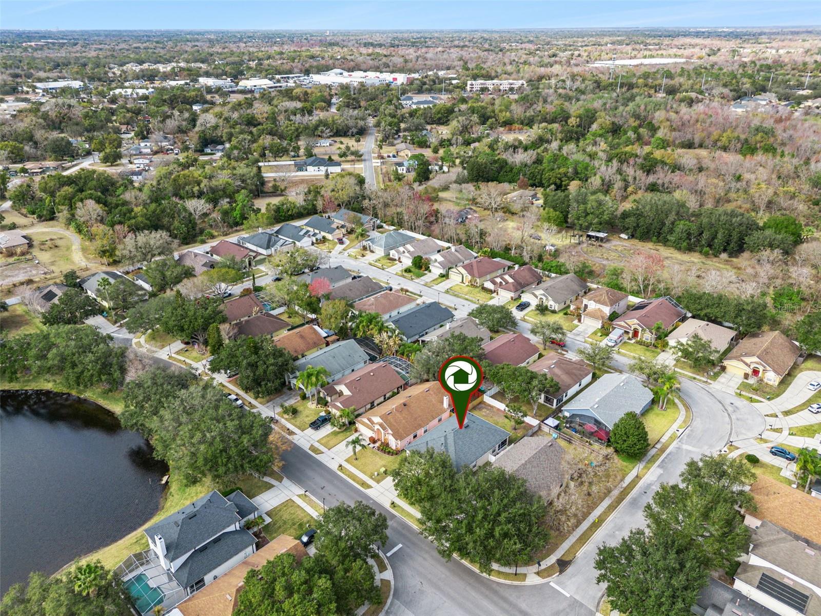 Image 21 of 25 For 2862 Aloma Oaks Drive