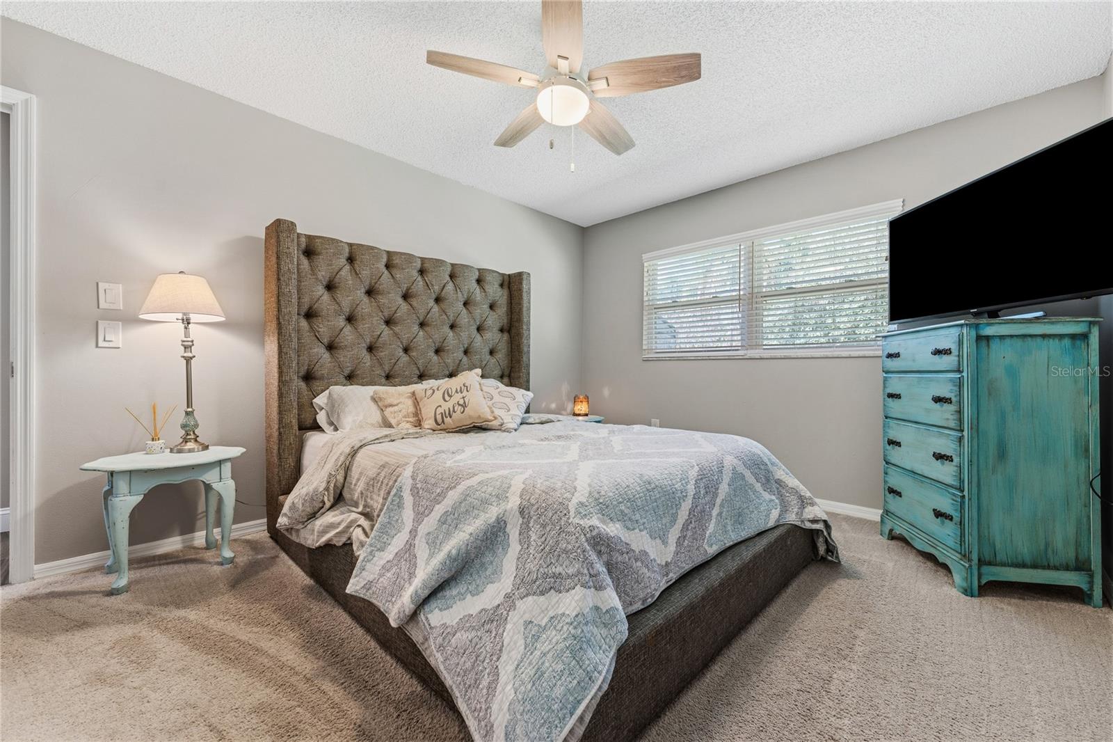 Image 22 of 35 For 8572 Shady Glen Drive