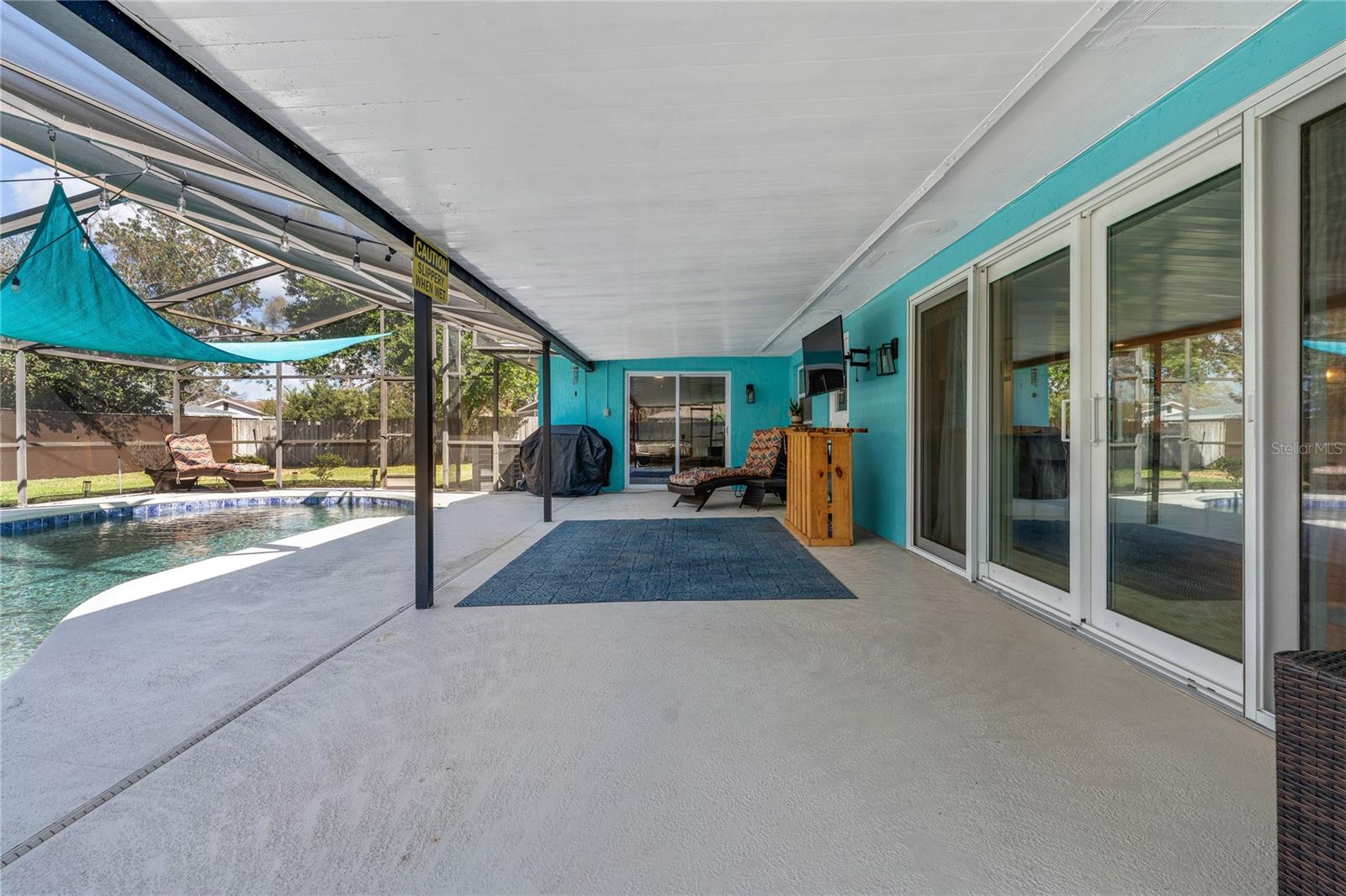 Image 25 of 35 For 8572 Shady Glen Drive