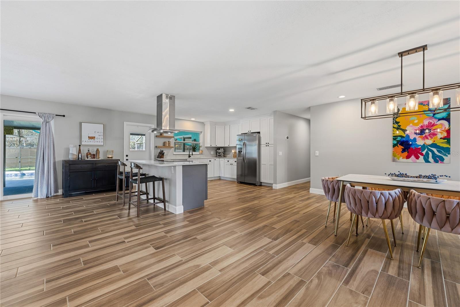 Image 5 of 35 For 8572 Shady Glen Drive