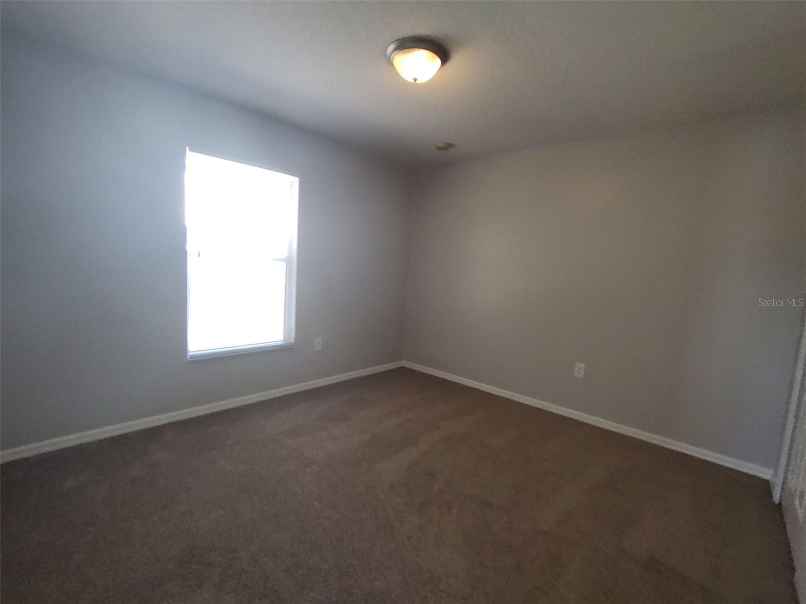 Image 17 of 35 For 416 Ohio Way