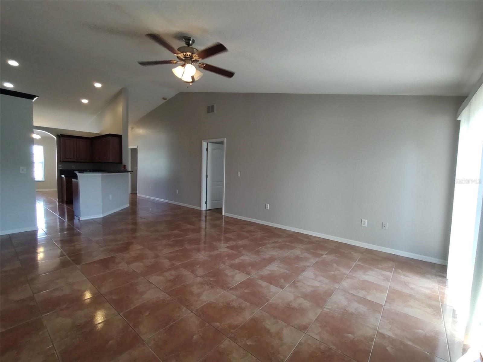 Image 7 of 35 For 416 Ohio Way