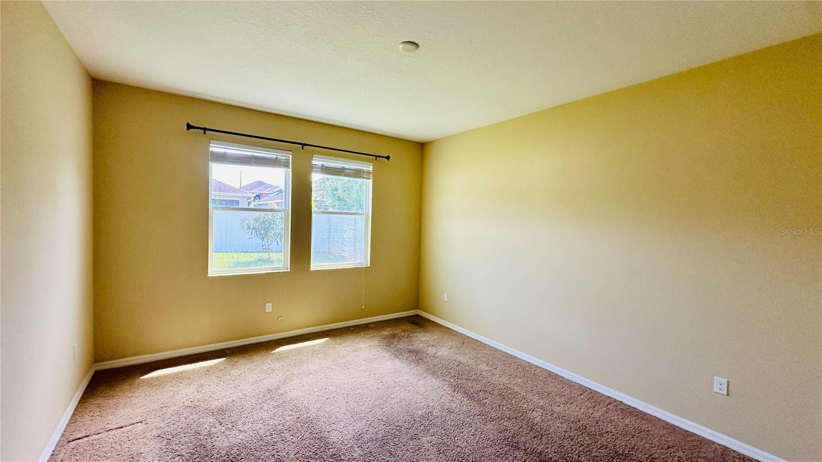 Image 9 of 13 For 2568 Isabela Terrace