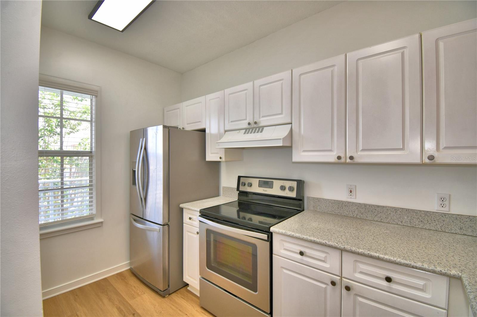 Image 9 of 53 For 660 Celebration Avenue 240