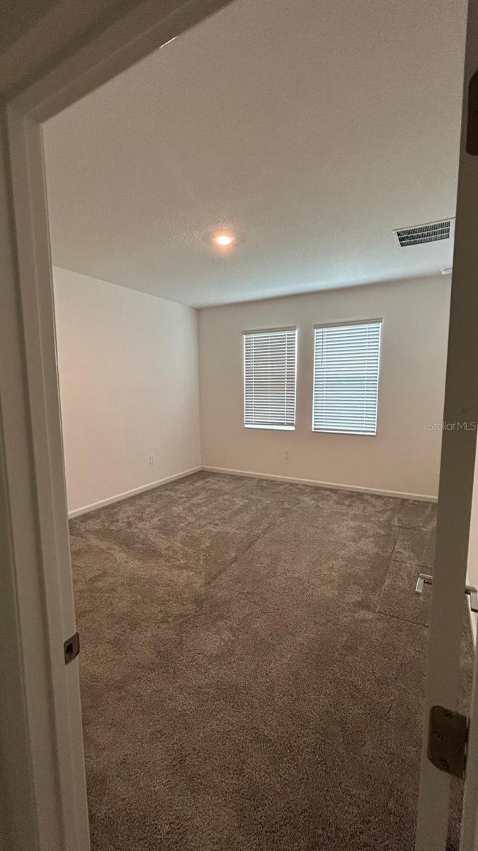 Image 15 of 27 For 913 Laurel View Way