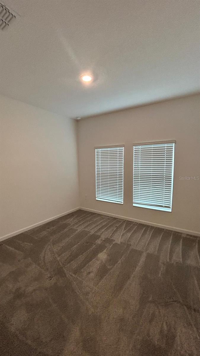 Image 7 of 27 For 913 Laurel View Way