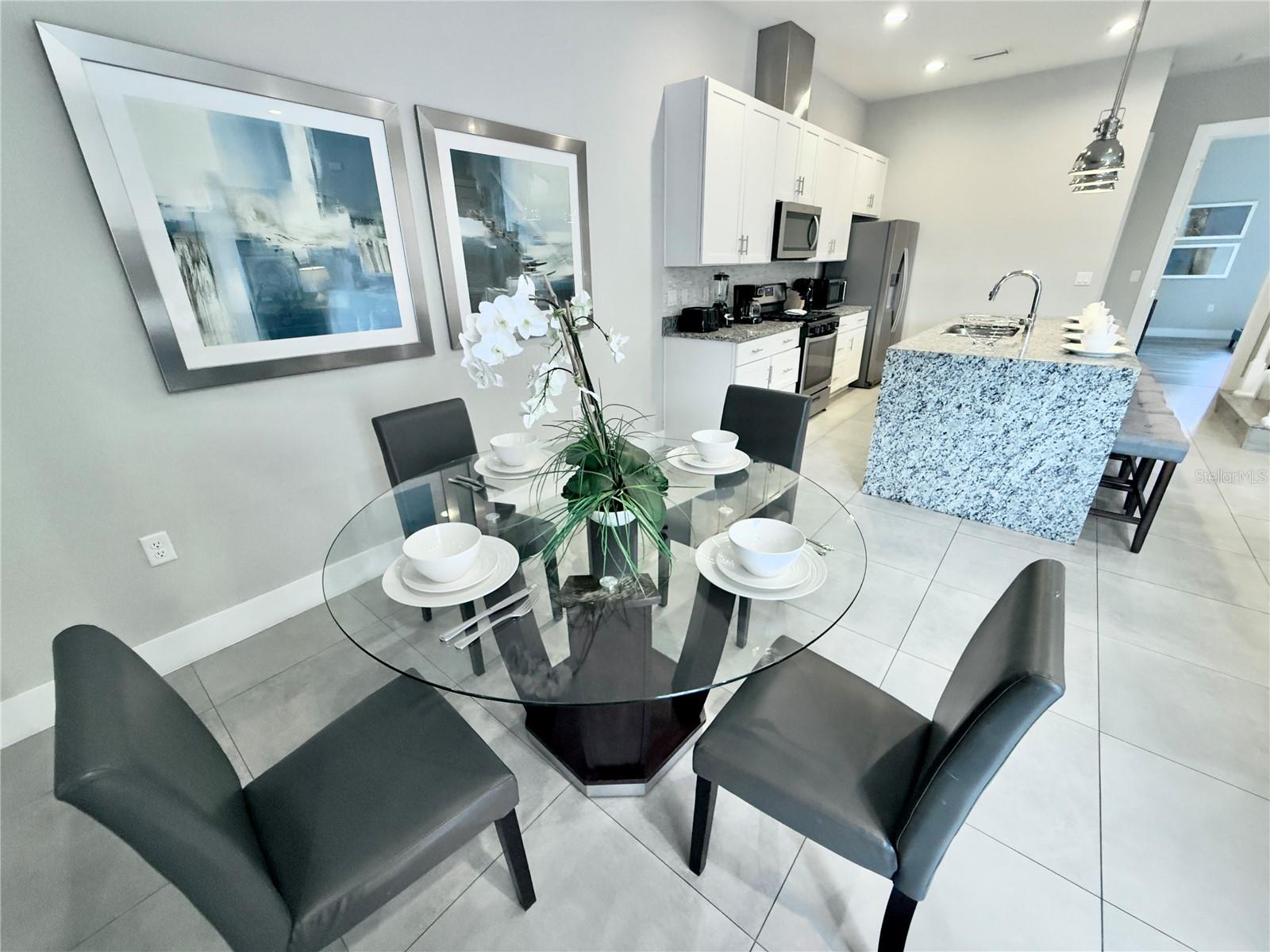 Image 17 of 47 For 7498 Sunville Avenue