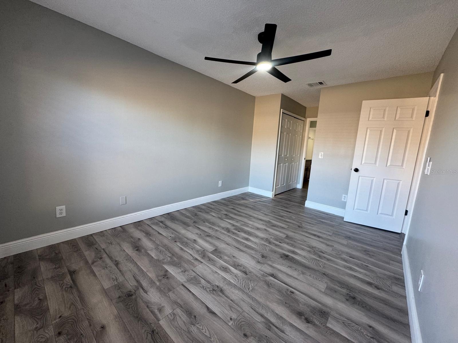 Image 16 of 33 For 65 Silver Falls Circle