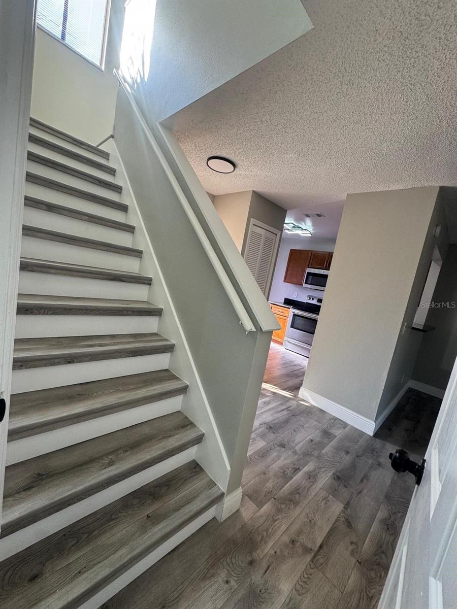 Image 22 of 33 For 65 Silver Falls Circle