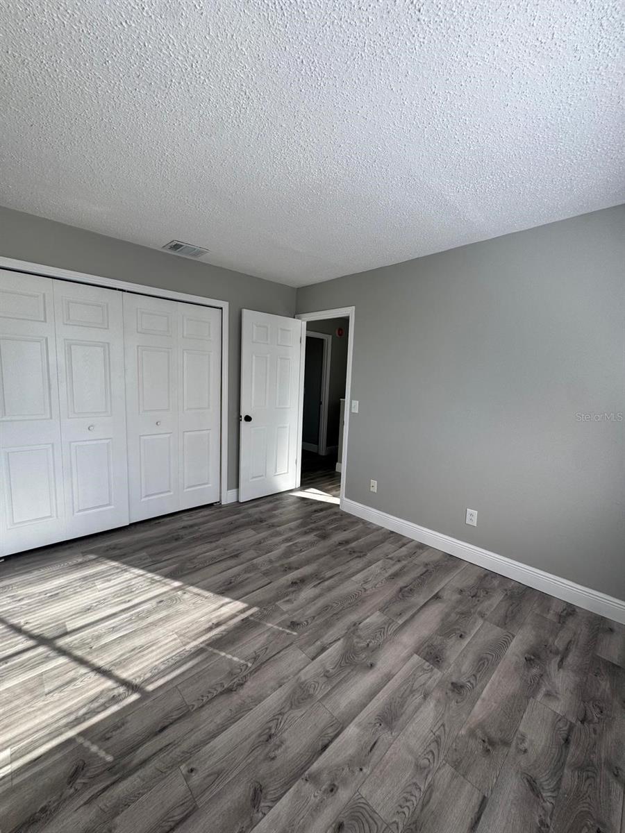 Image 23 of 33 For 65 Silver Falls Circle