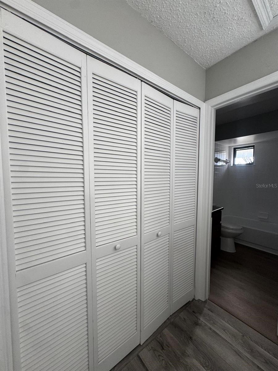 Image 30 of 33 For 65 Silver Falls Circle