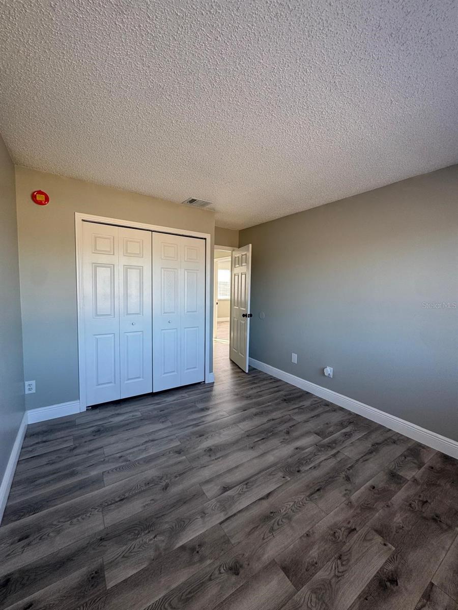 Image 31 of 33 For 65 Silver Falls Circle