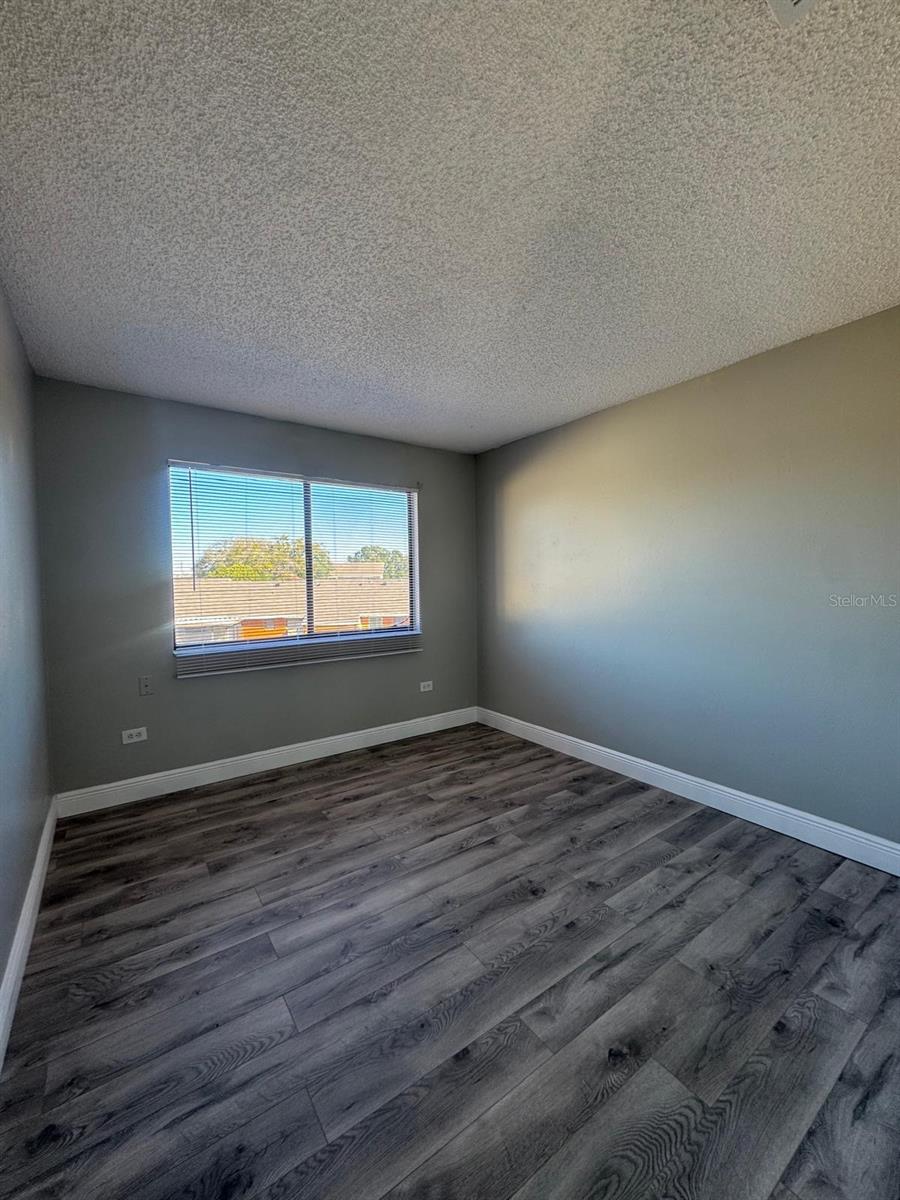 Image 33 of 33 For 65 Silver Falls Circle