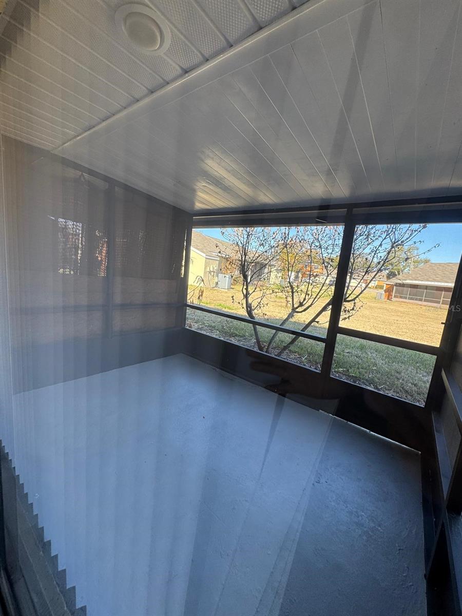 Image 5 of 33 For 65 Silver Falls Circle