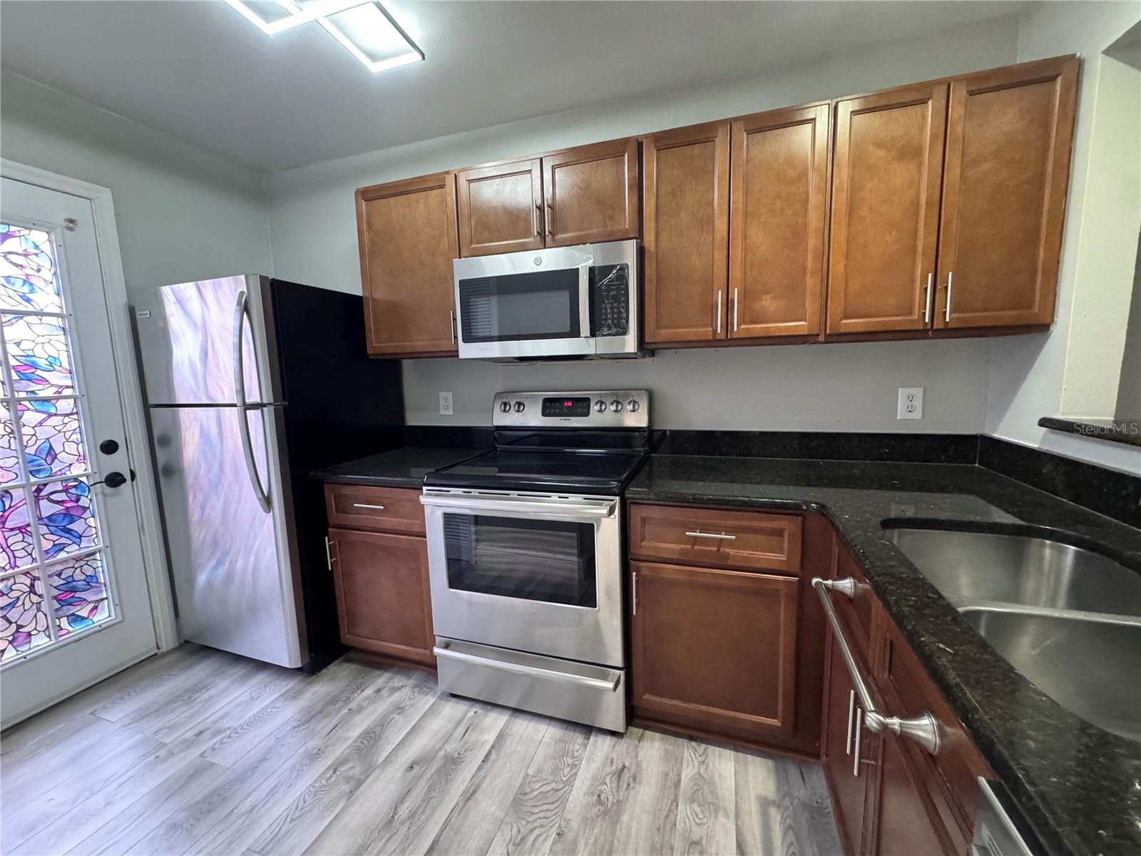 Image 6 of 33 For 65 Silver Falls Circle