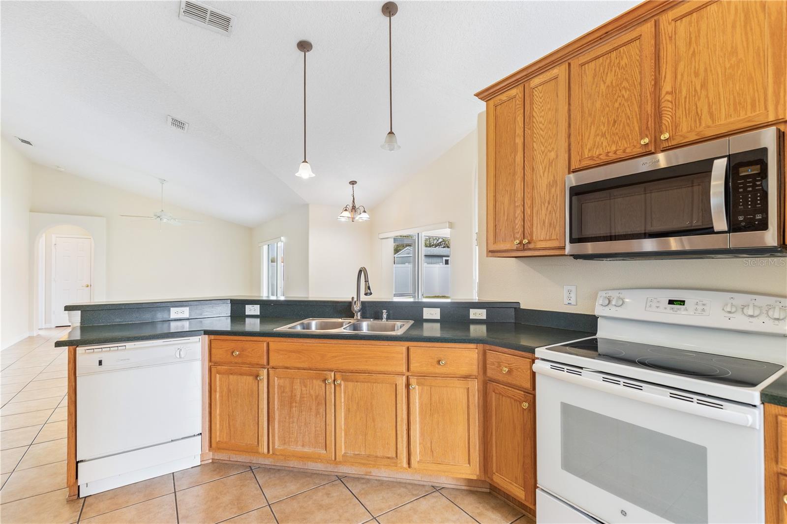 Image 16 of 72 For 4420 Winrun Court