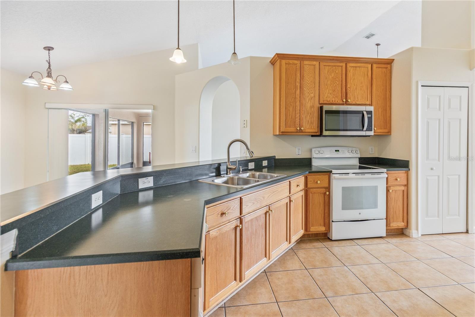 Image 17 of 72 For 4420 Winrun Court