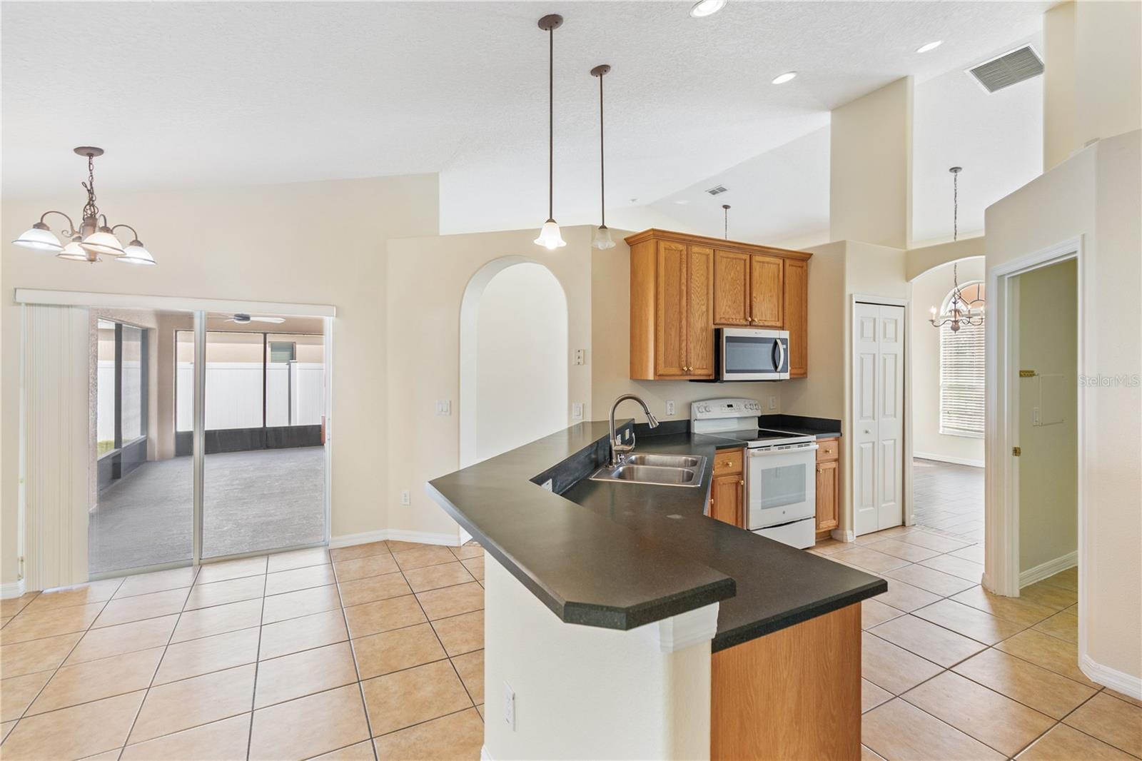 Image 19 of 72 For 4420 Winrun Court