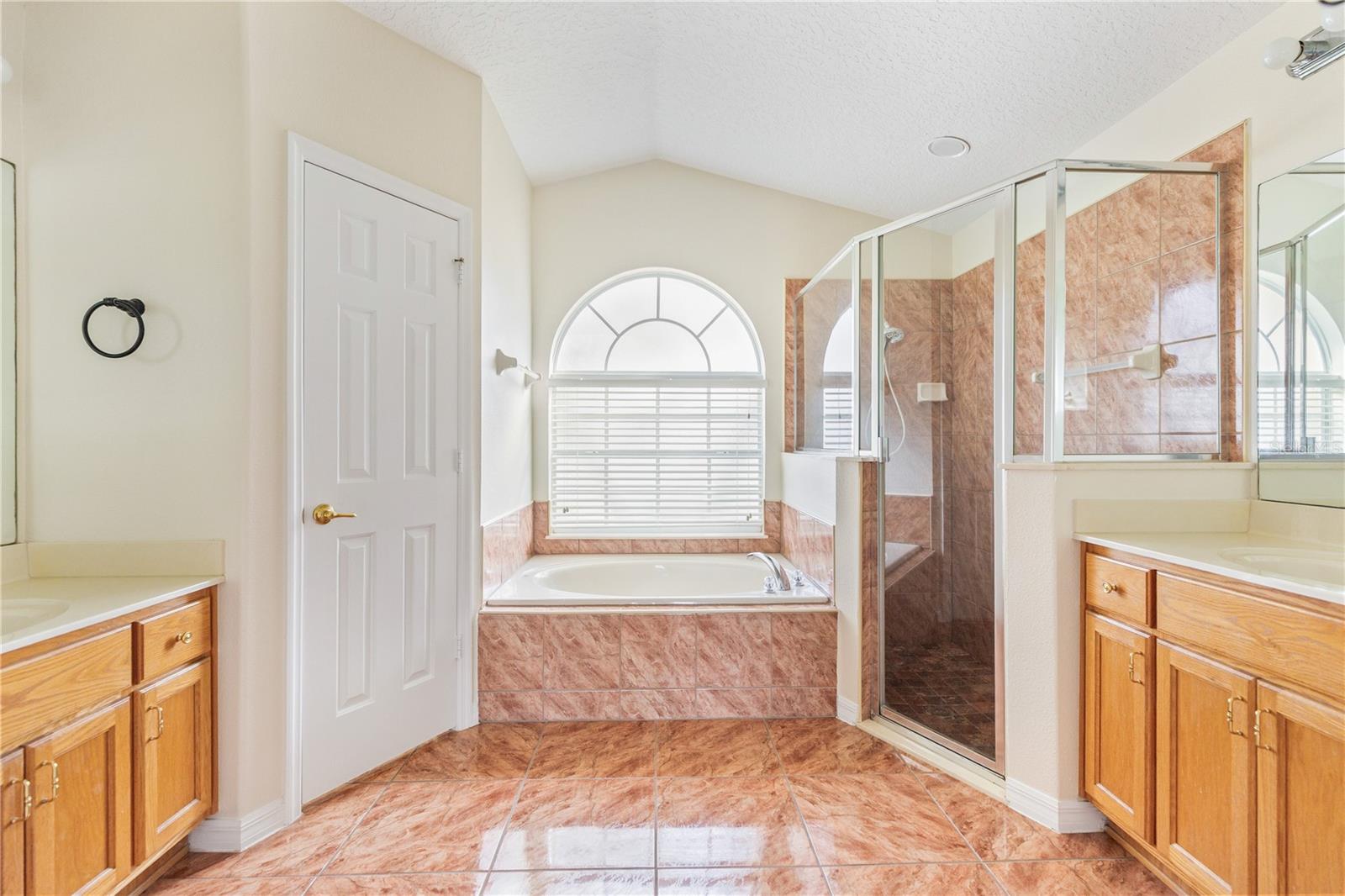 Image 32 of 72 For 4420 Winrun Court