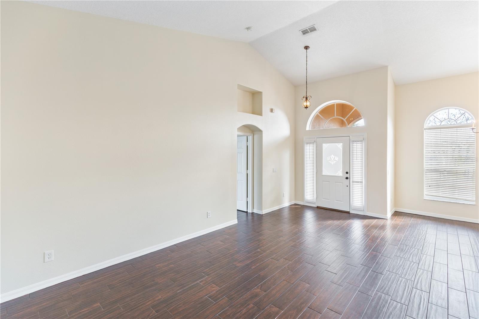 Image 4 of 72 For 4420 Winrun Court