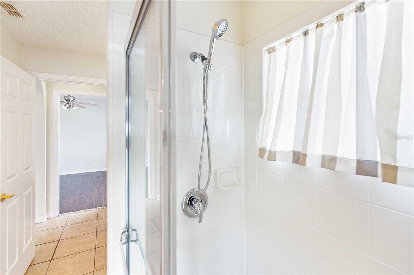 Image 44 of 72 For 4420 Winrun Court