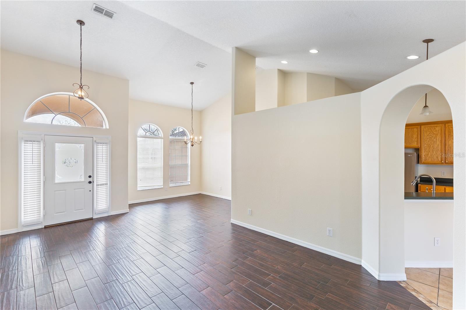 Image 5 of 72 For 4420 Winrun Court