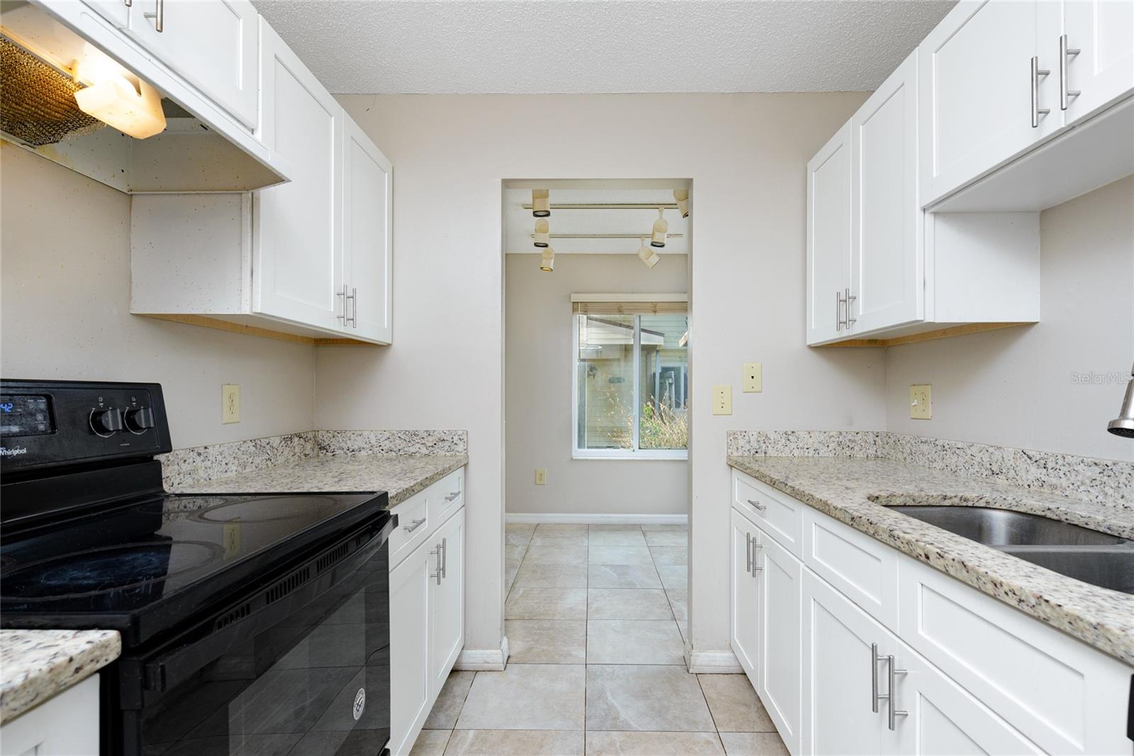 Image 13 of 26 For 1023 Spring Meadow Drive 1023