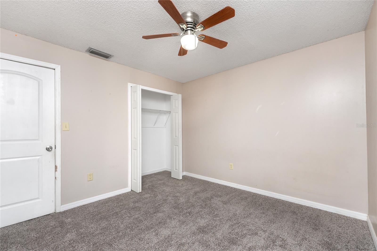 Image 21 of 26 For 1023 Spring Meadow Drive 1023