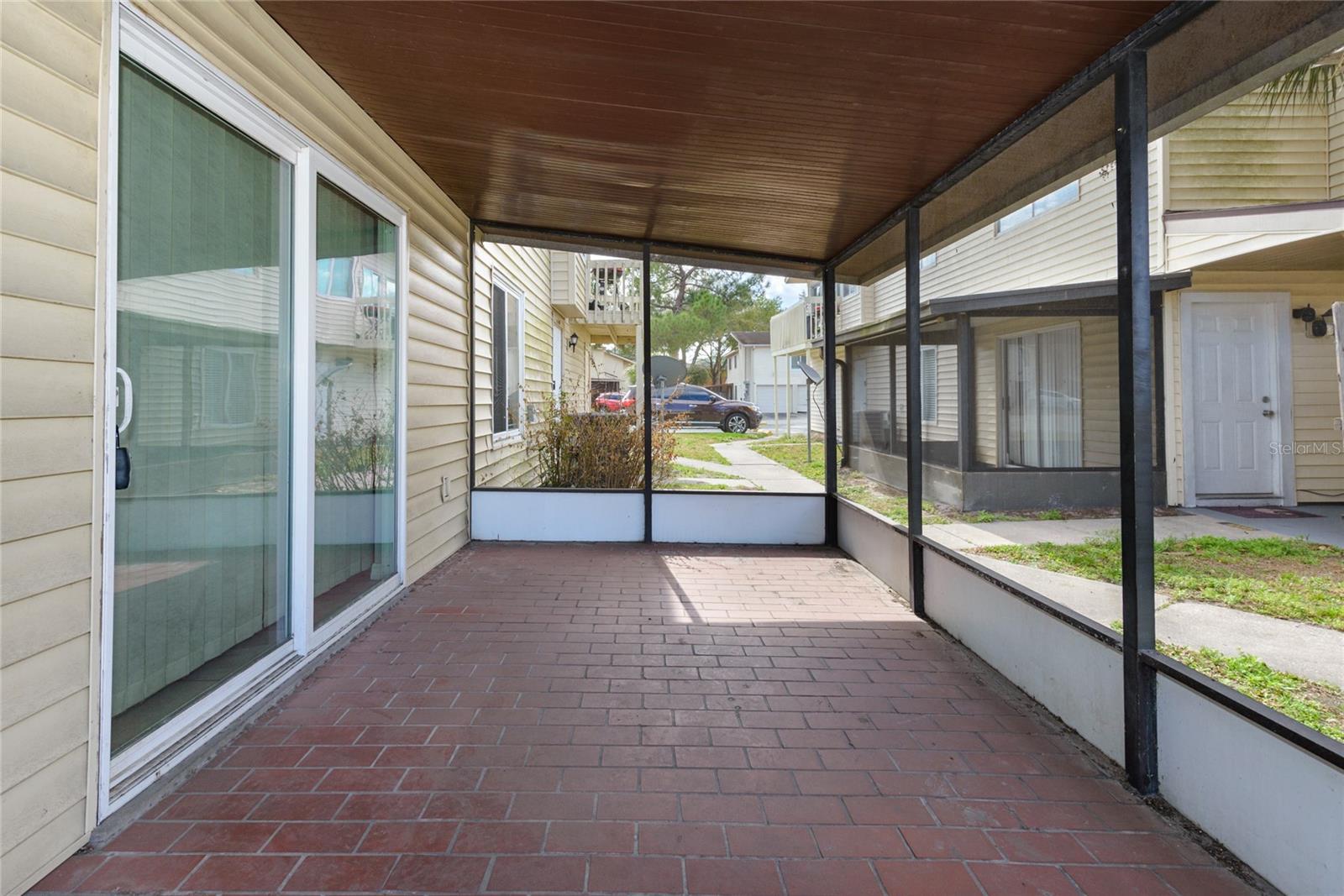 Image 6 of 26 For 1023 Spring Meadow Drive 1023