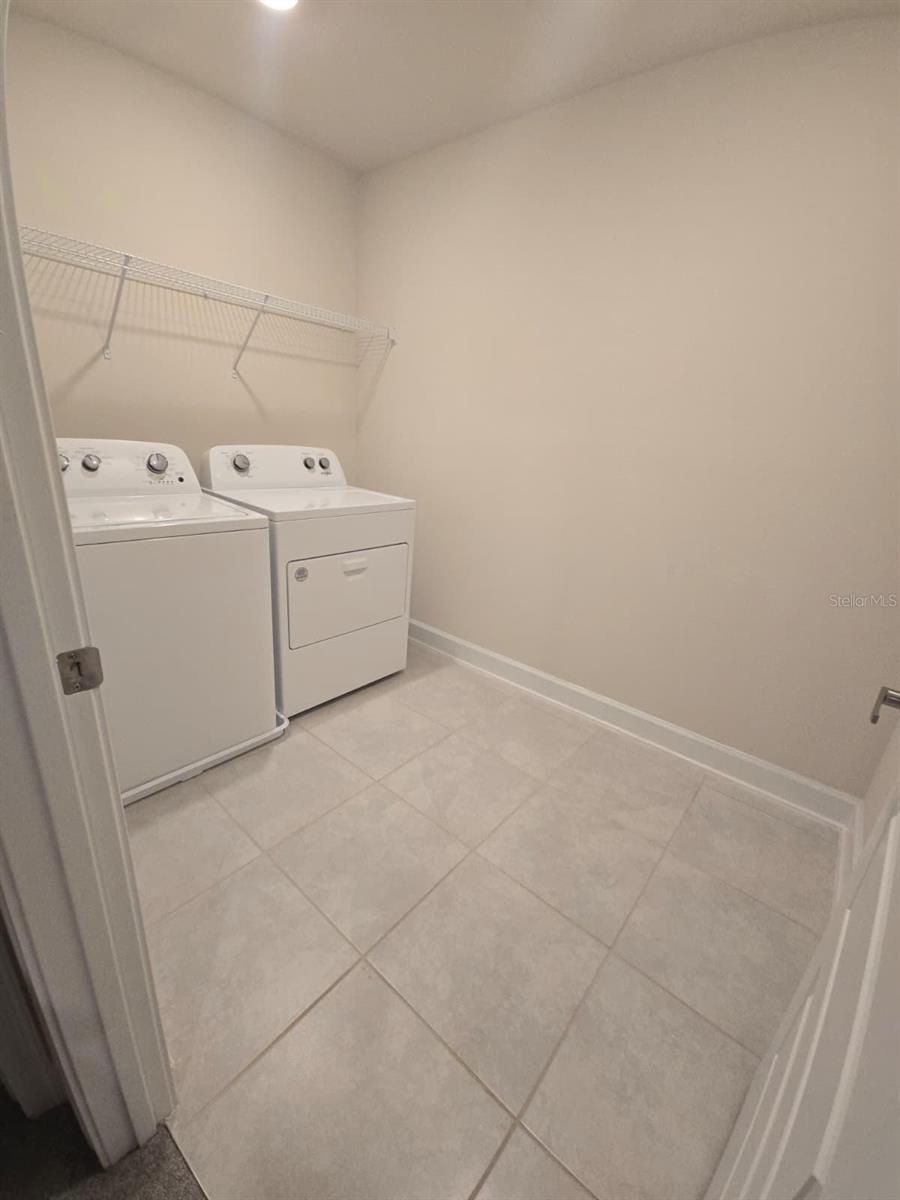 Image 8 of 13 For 3729 Sagefield