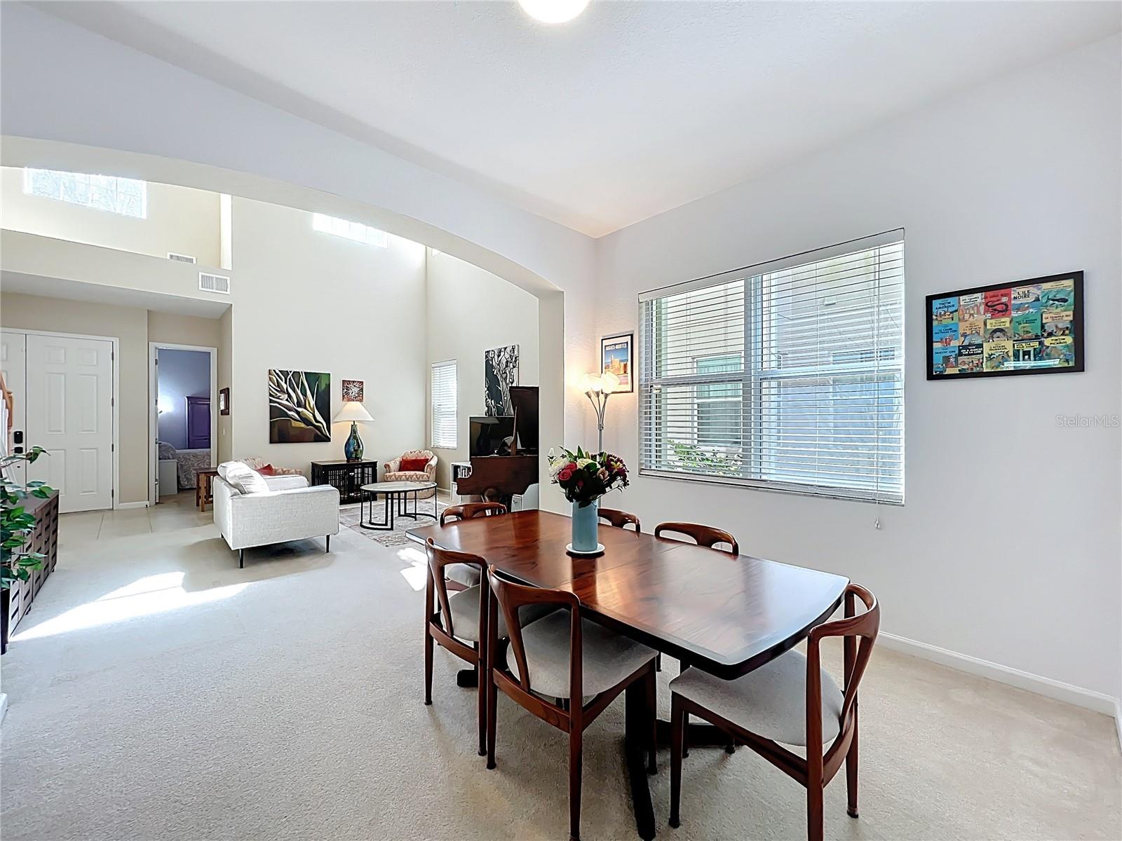 Image 13 of 54 For 6573 Helmsley Circle