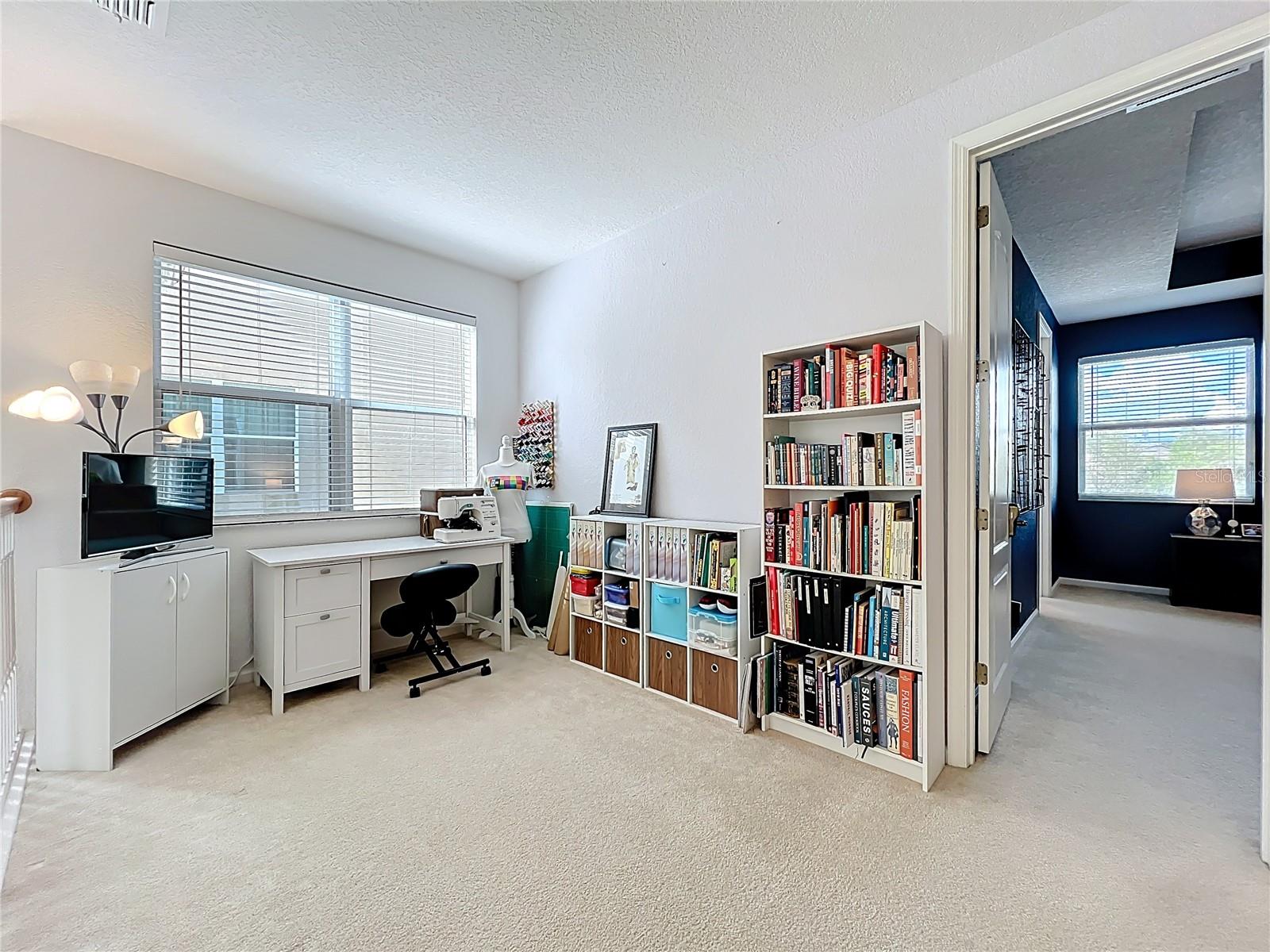 Image 33 of 54 For 6573 Helmsley Circle