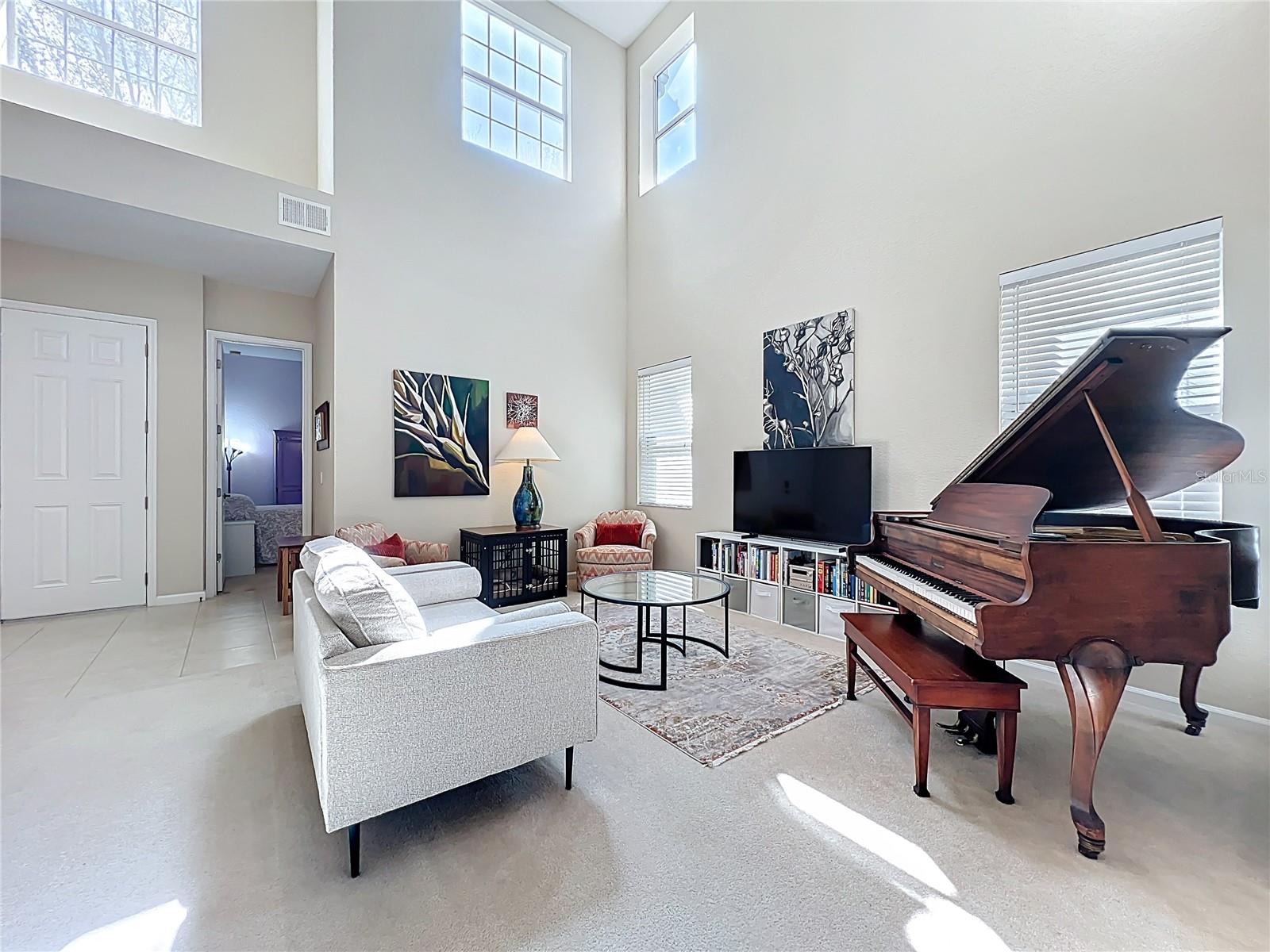 Image 9 of 54 For 6573 Helmsley Circle