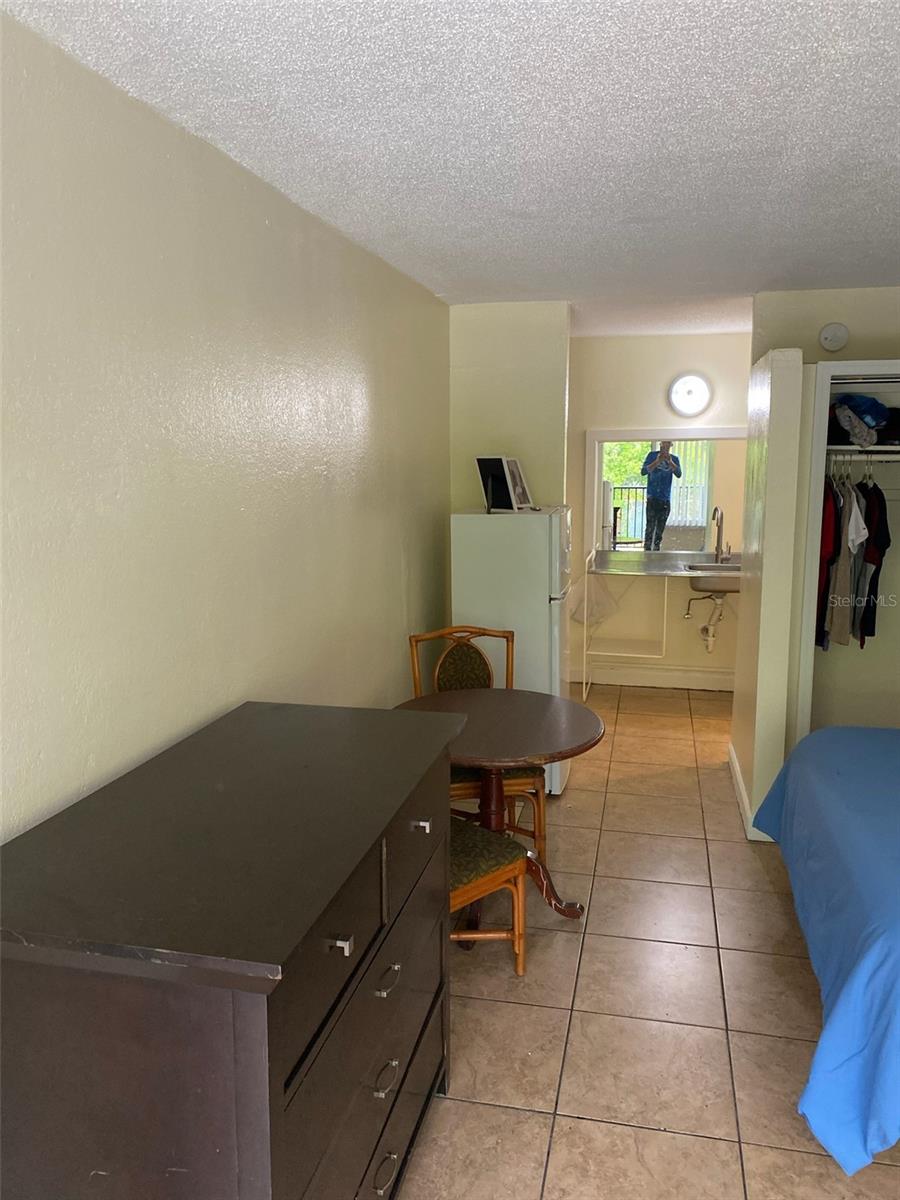 Image 5 of 8 For 7900 Orange Blossom Trail 2091