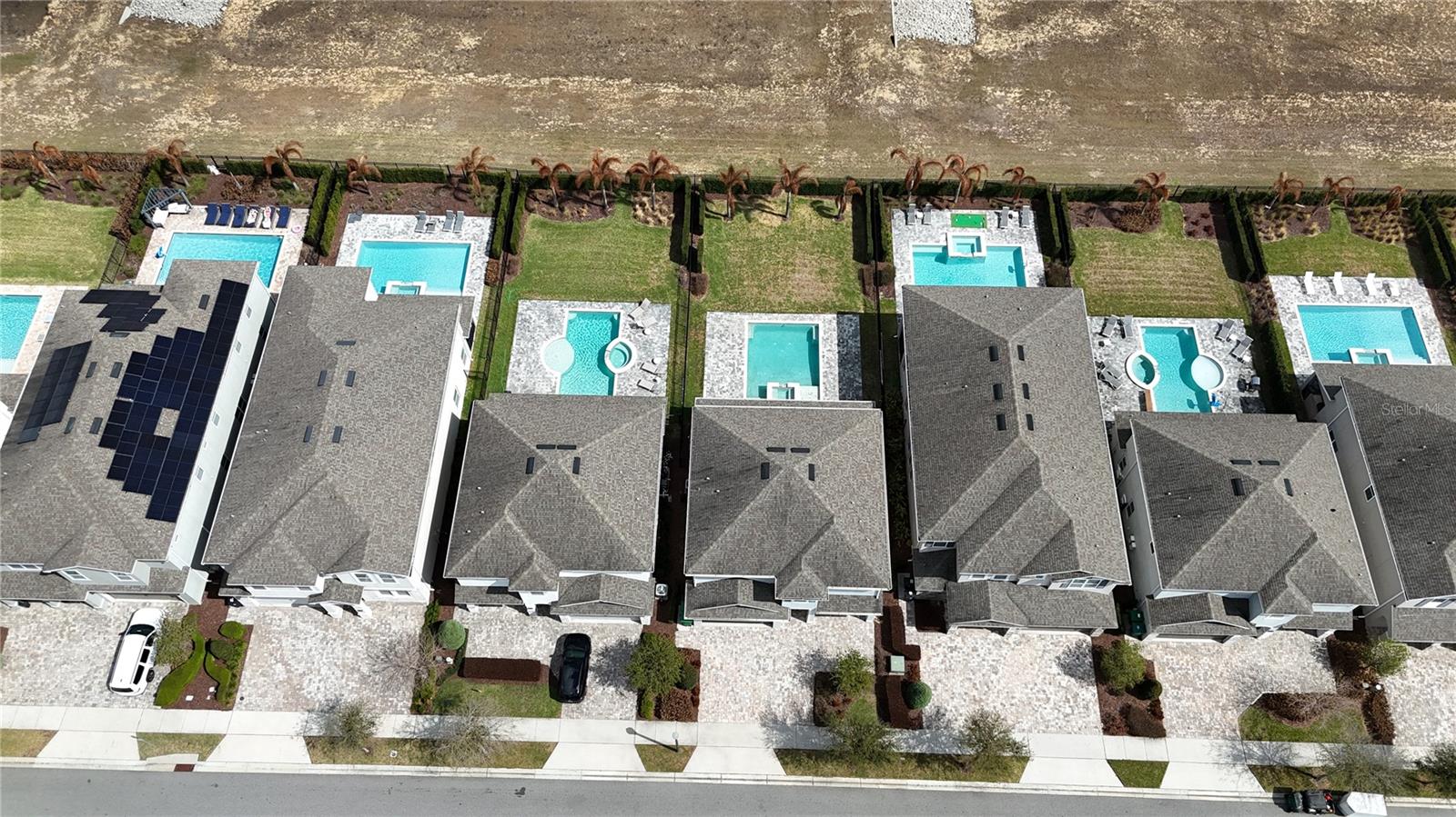 Image 10 of 44 For 257 Southfield Street